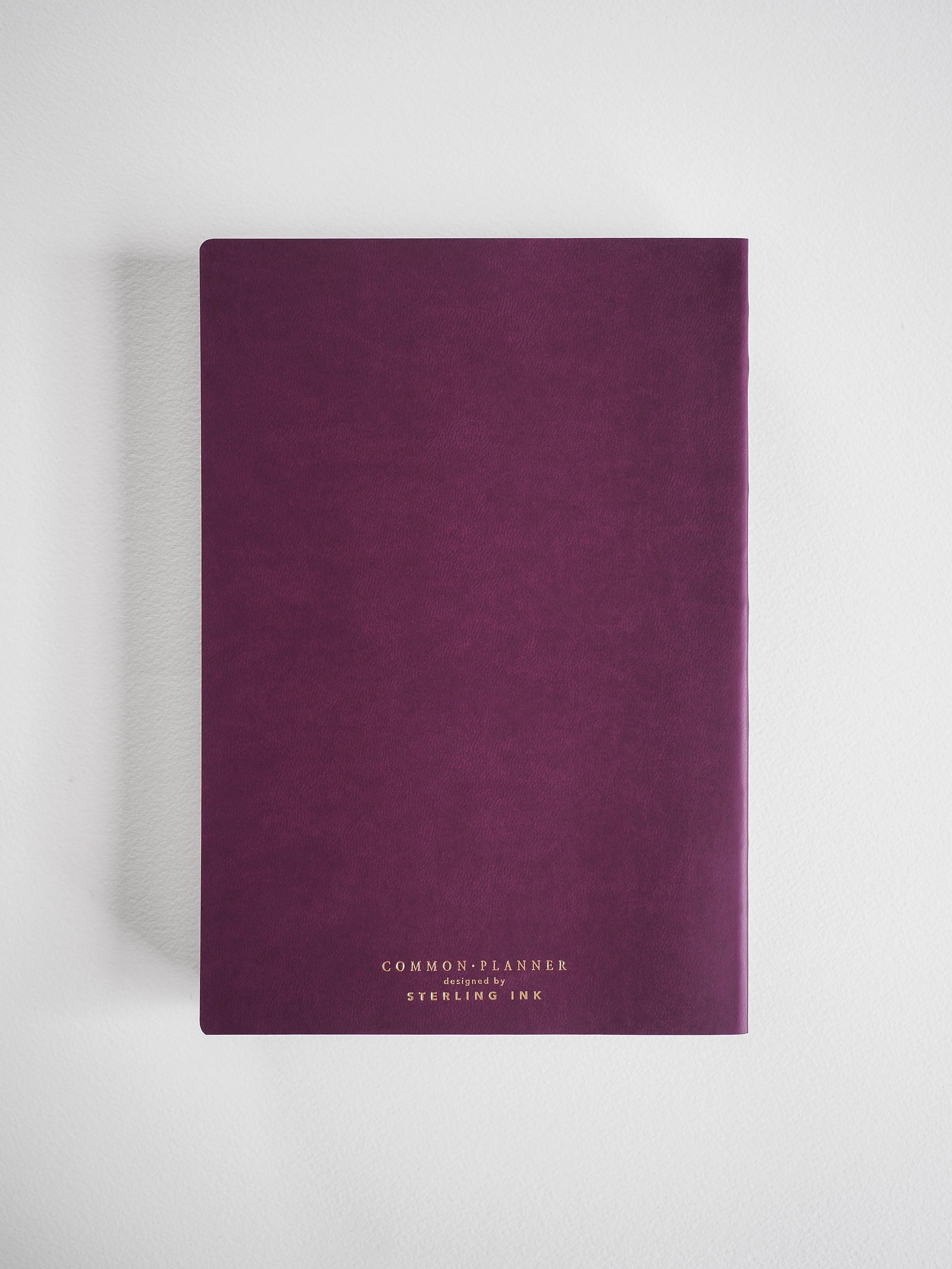 2027 A5 planner back cover in Mulberry #color_mulberry