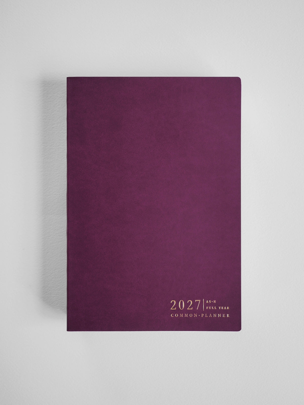 2027 A5 Horizontal Full year planner interior layout in Mulberry #color_mulberry