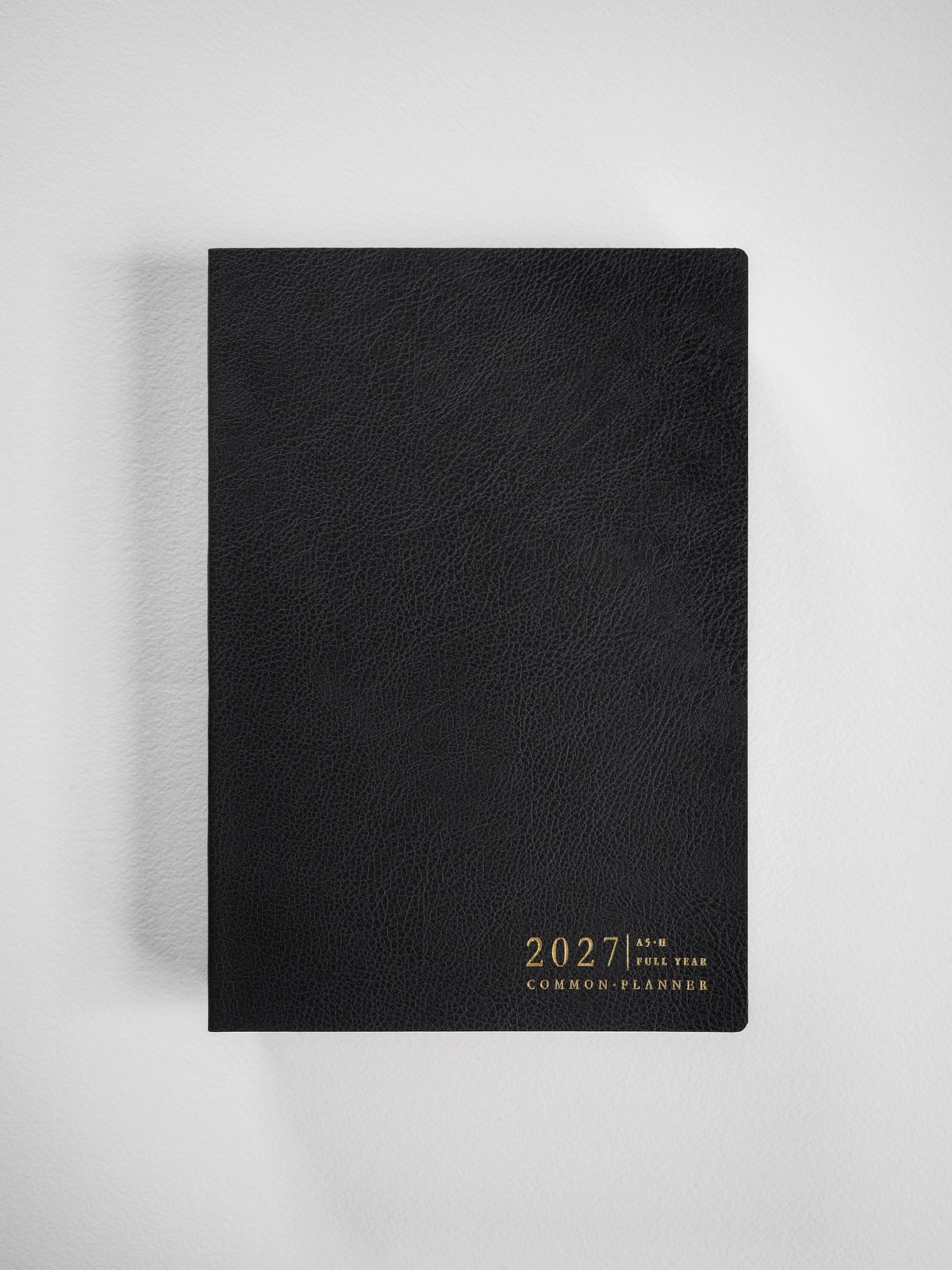 2027 A5 Horizontal Full year planner interior layout in Onyx #color_onyx