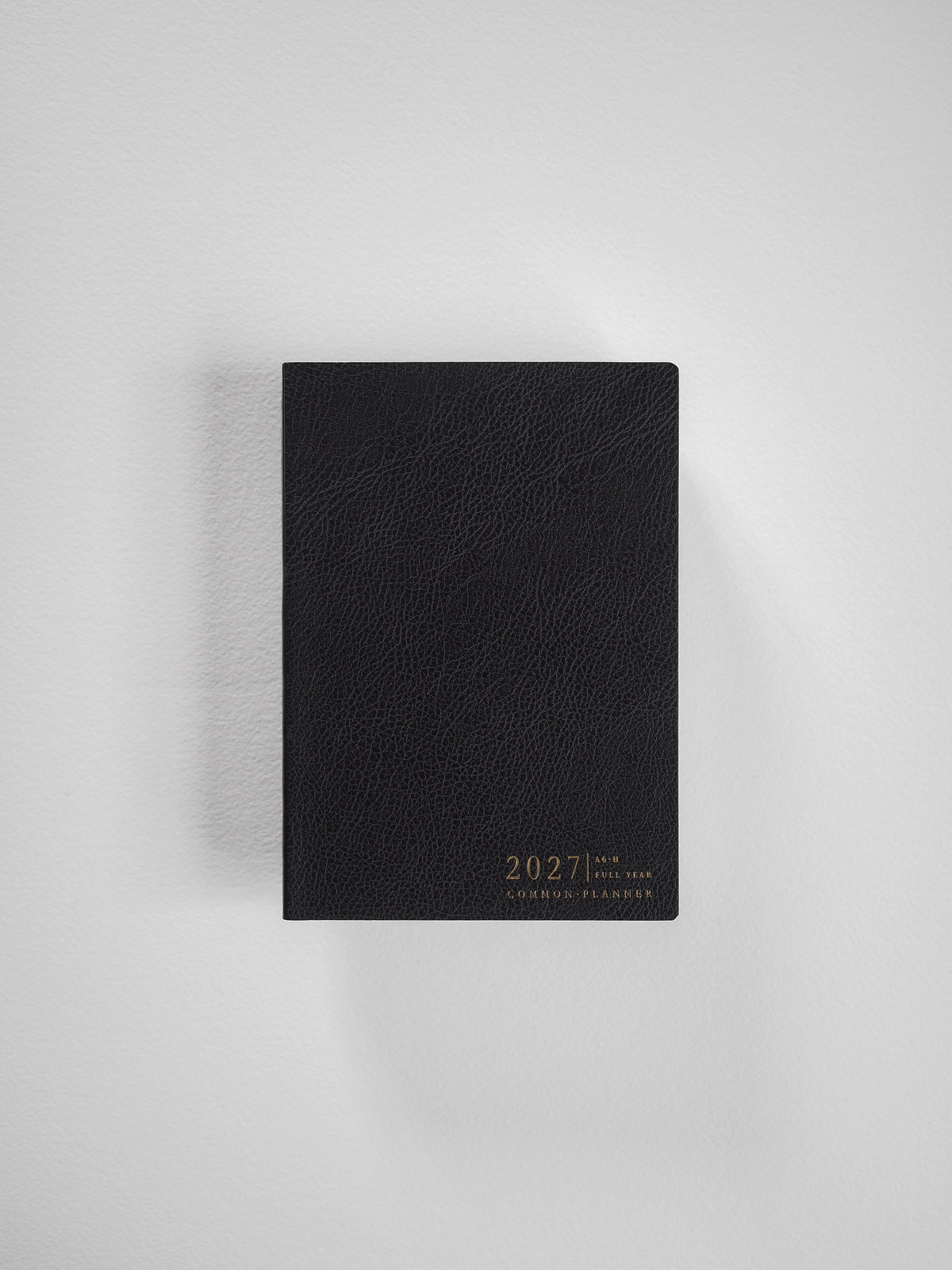 2027 A6 Horizontal Full year planner interior layout in Onyx #color_onyx