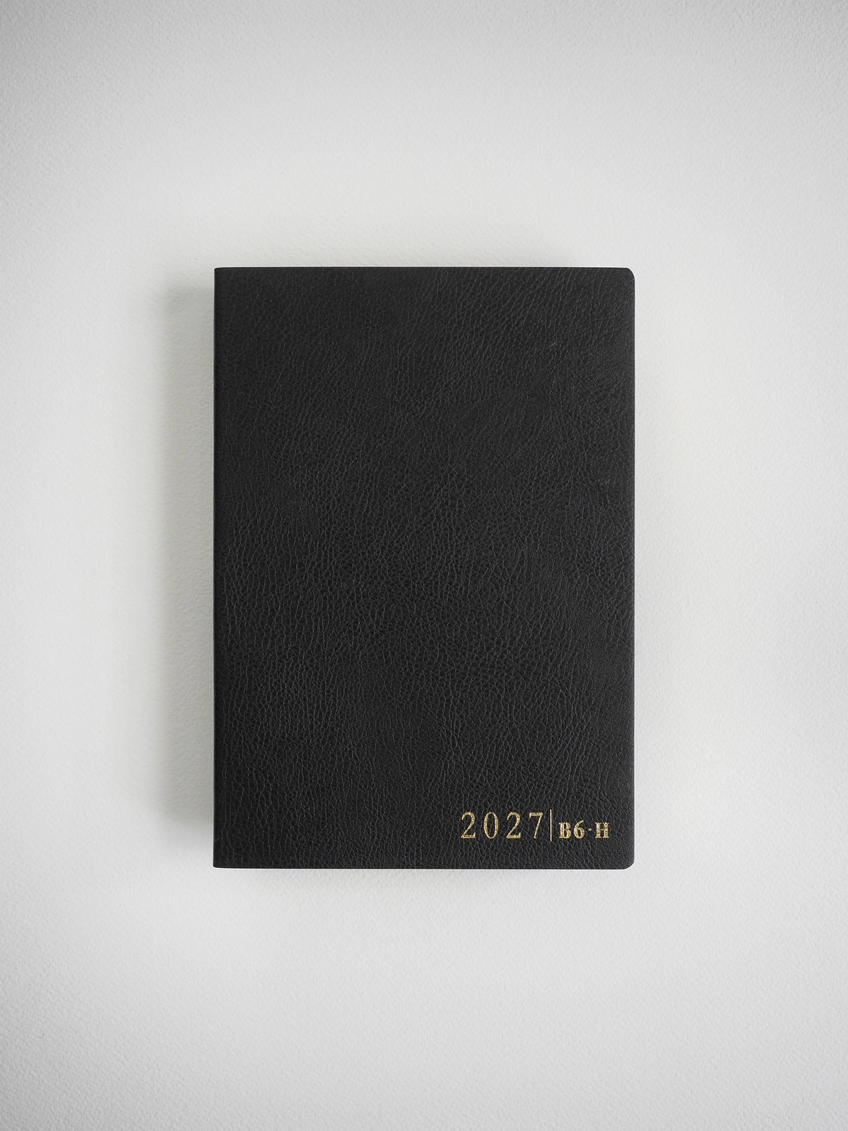 2027 B6 Horizontal Core planner interior layout in Onyx #color_onyx