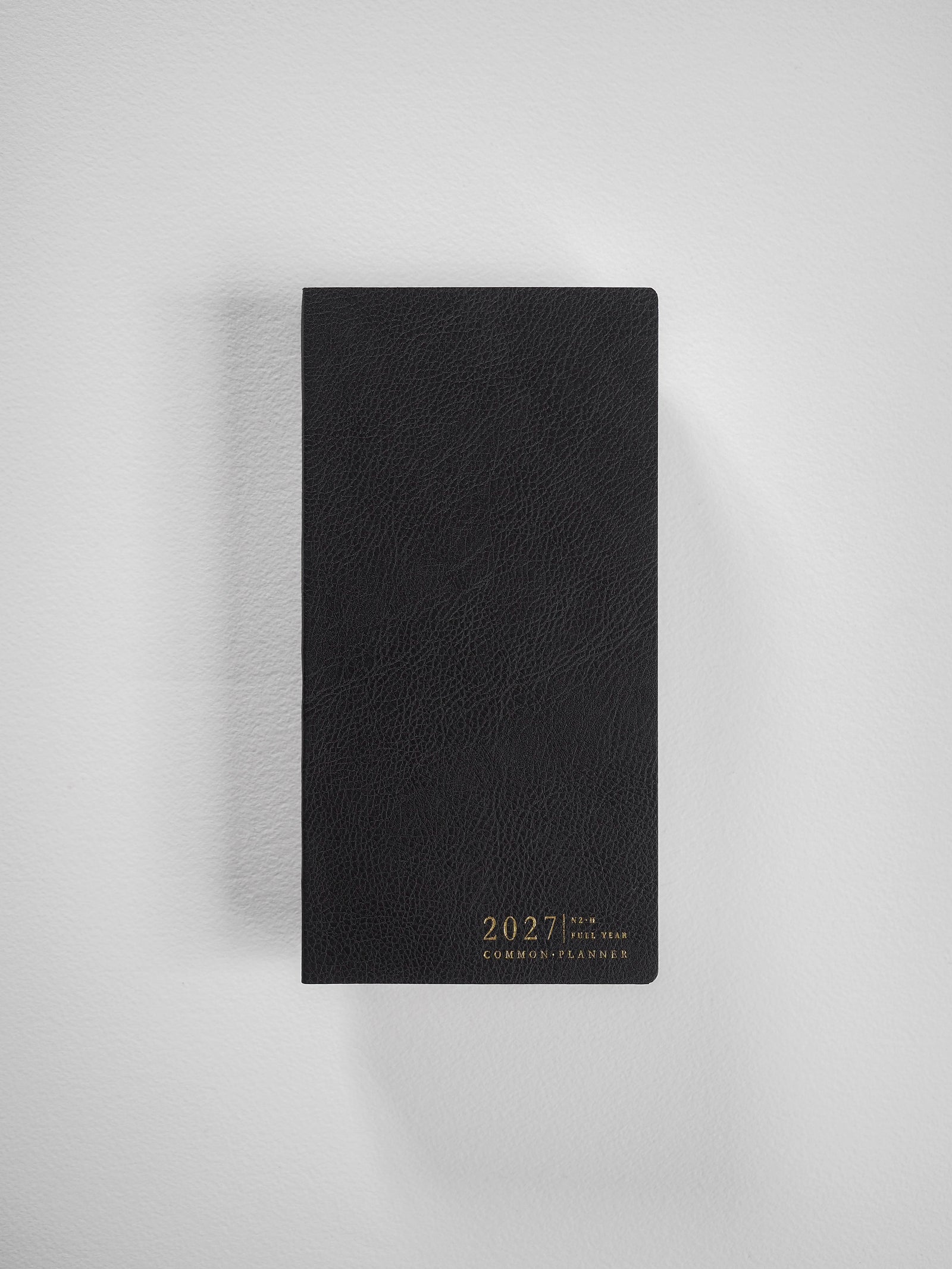 2027 N2 Horizontal Full year planner interior layout in Onyx #color_onyx