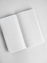 Load image into Gallery viewer, (Undated) Common Planner | N1 Horizontal Compact Full Year (In Stock)
