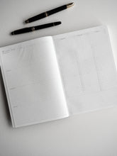 Load image into Gallery viewer, A5 Full Year | 2024 Common Planner (Pre-Order: Shipping in Late Sept/October)

