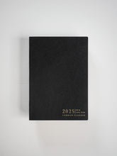 Load image into Gallery viewer, B6 Horizontal Full Year | 2025 Common Planner (In-Stock)
