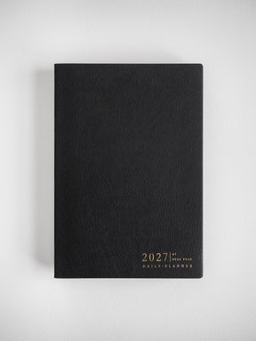 2027 A5 Daily Full year planner interior layout in Onyx #color_onyx