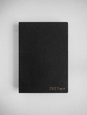 2027 A5 Vertical Core planner interior layout in Onyx #color_onyx