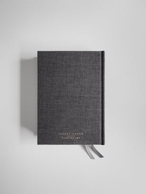 2027 B6 planner back cover in Charcoal #color_charcoal