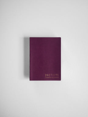 2027 P Horizontal Compact planner interior layout in Mulberry #color_mulberry