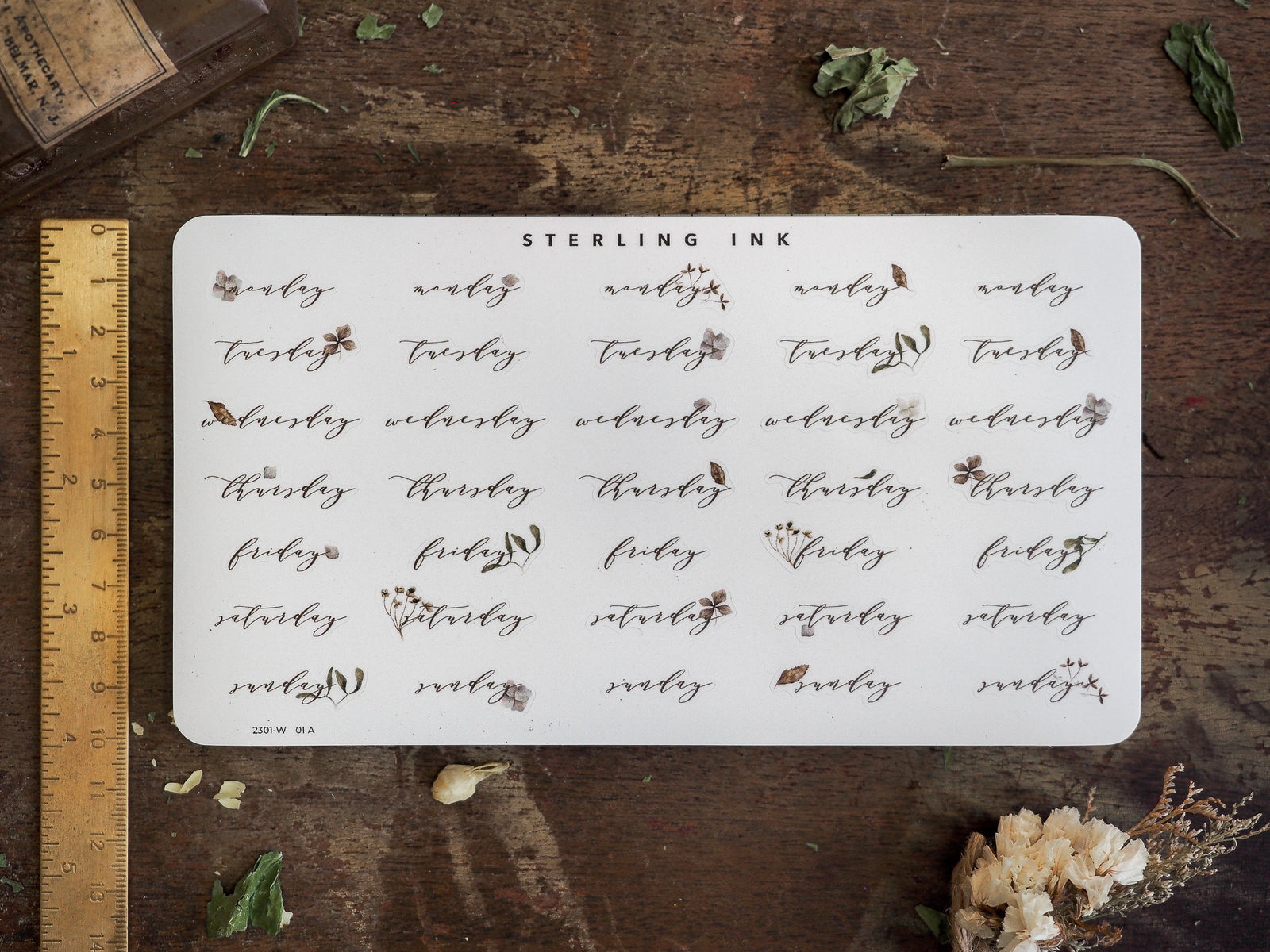 White sticker sheet for January 2023, featuring labeled weekday dates and a structured calendar layout perfect for journaling, scrapbooking, or planner decoration.